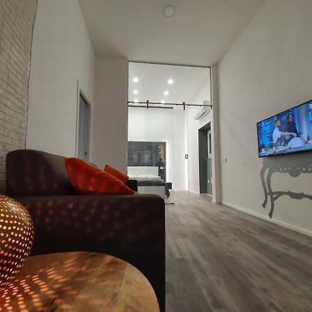 Space Suite กาญารี ภายนอก รูปภาพ